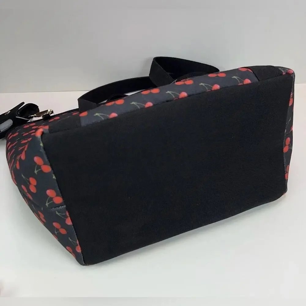 NEW BETSEY JOHNSON TSA-compliant pet carrier 16 LBS RED BLACK CHERRY PRINT BAG